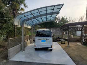 外構工事一式（ブロック塀の解体新設・カーポート一台用土間コン付き）の施工写真